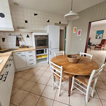 Les Paquerettes, De Campagne 1300 M2 De Terrain A 20min Du Puy Du Fou Prázdninový dům *